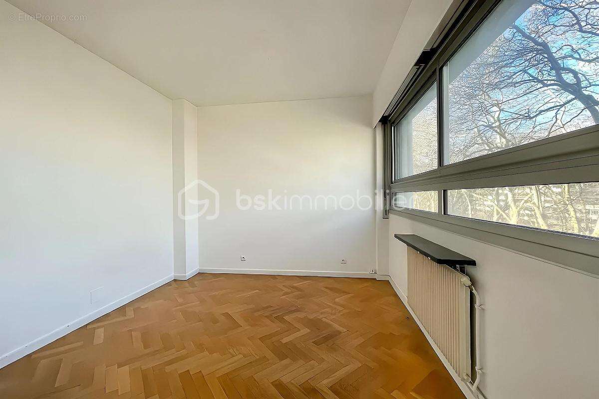 Appartement 5 pièces aux Amidonniers dans une résidence sécurisée de standing - photo 10