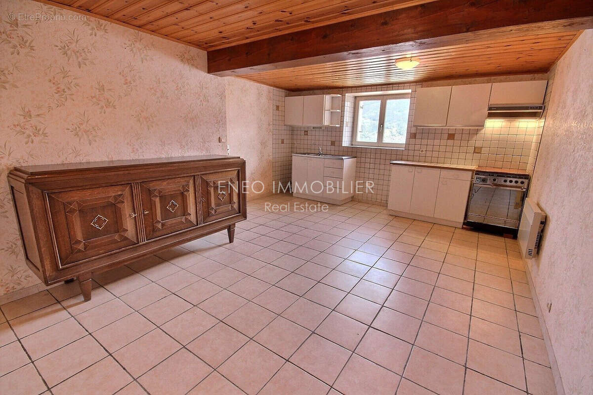 Maison 132 m² à Les Chapelles  - photo 9
