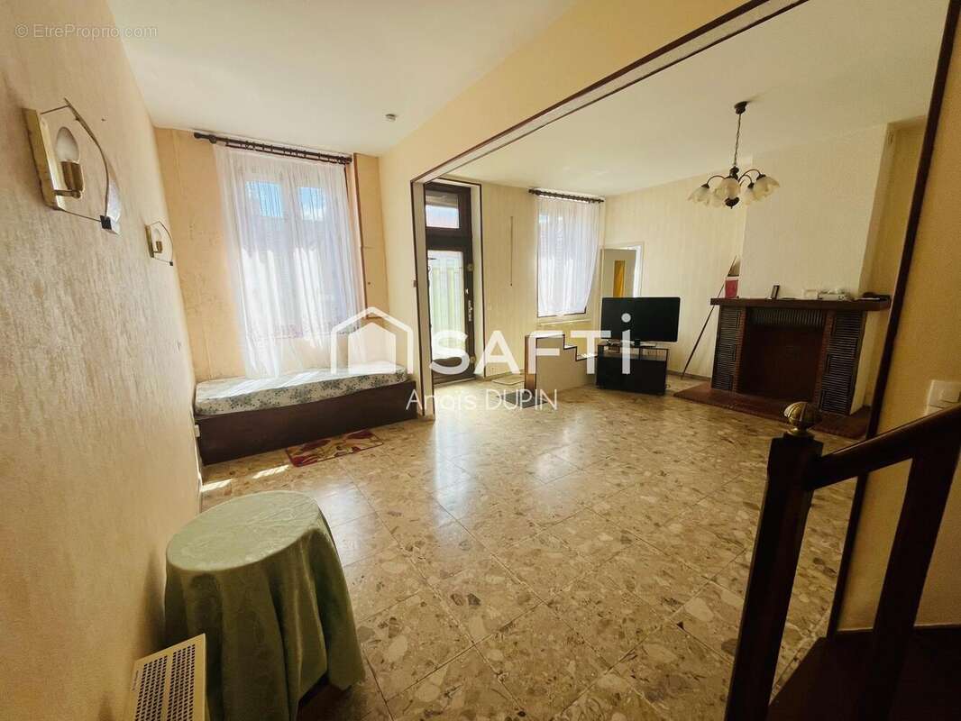 Photo 6 - Maison à SAINT-ERME-OUTRE-ET-RAMECOURT