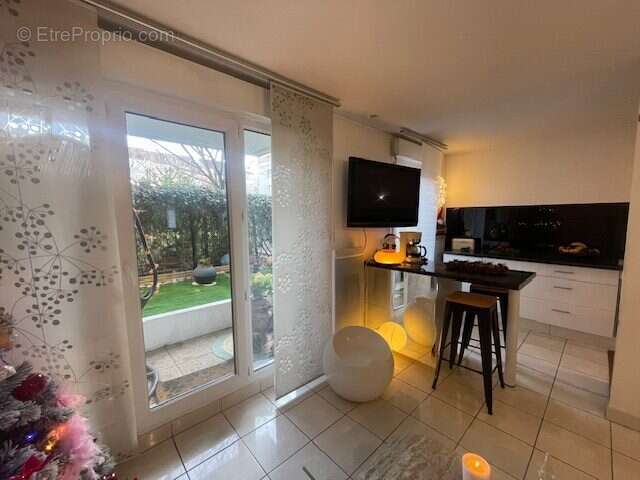 Appartement à LE BLANC-MESNIL