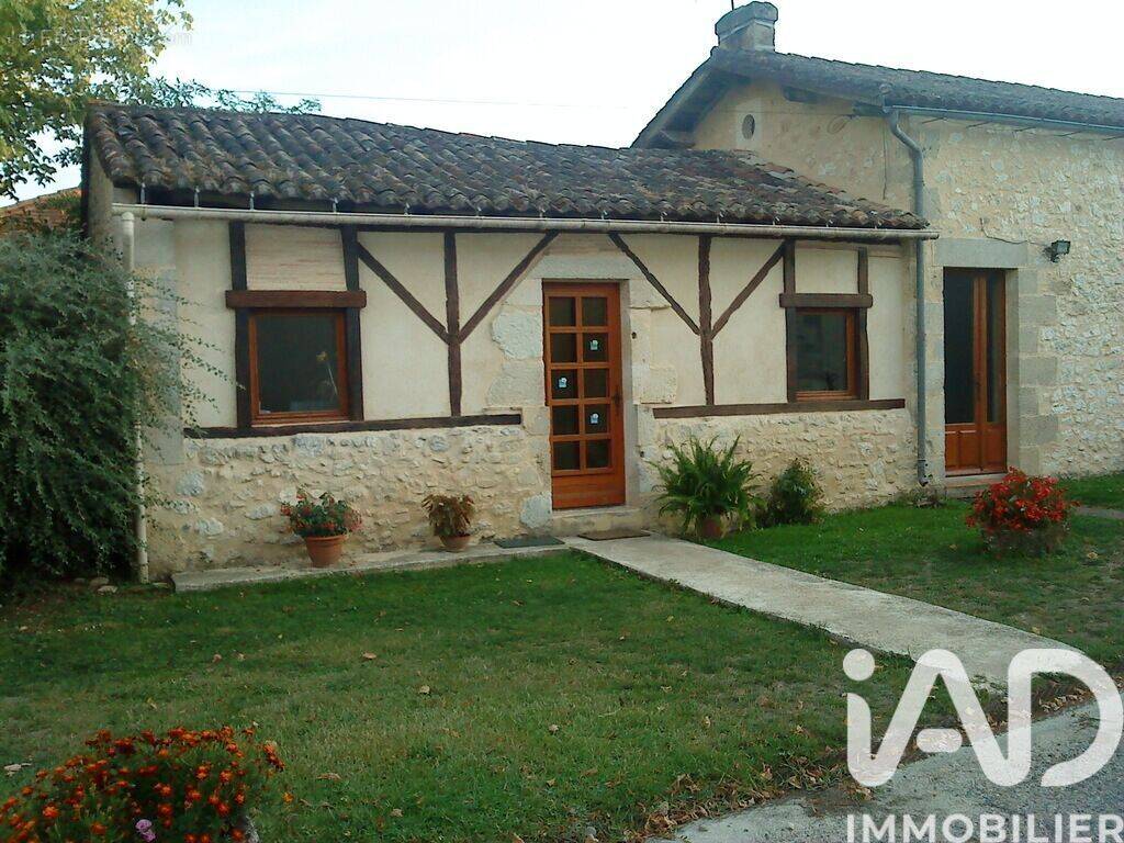 Photo 1 - Maison à BONNEVILLE-ET-SAINT-AVIT-DE-FUMADIERES