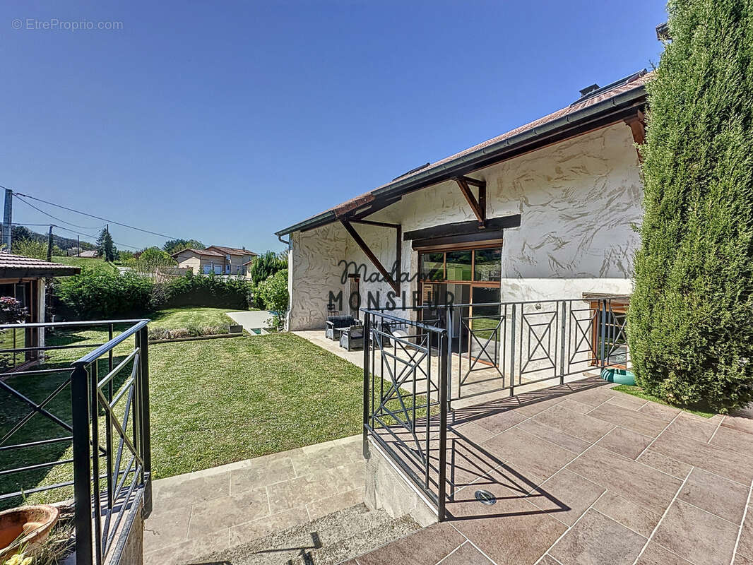 Maison à BOURGOIN-JALLIEU