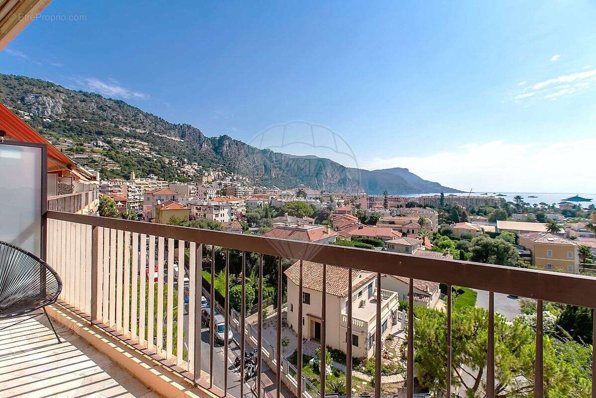 Appartement à BEAULIEU-SUR-MER