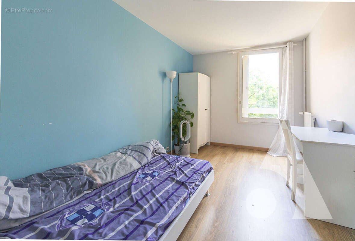 Appartement à CORBEIL-ESSONNES