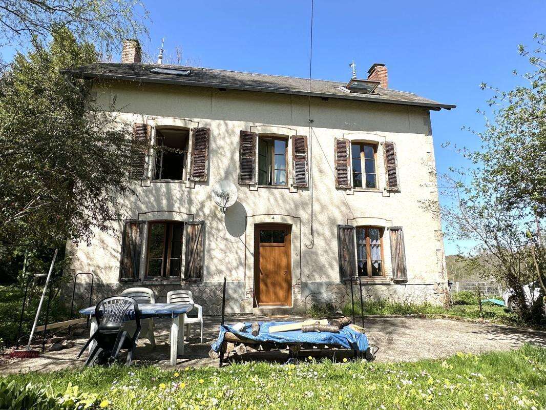 Maison à SAINT-DENIS-DES-MURS