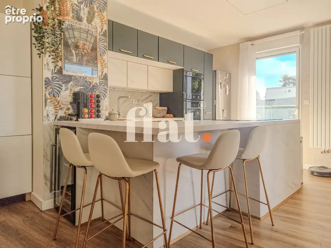 Appartement bords de sevres - 85 m2 - trois chambres - vaste terrasse - garage en sous-sol - photo 4