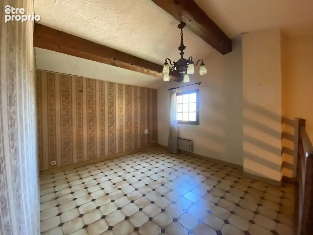 A VENDRE La Seyne Sur Mer Fabregas, VILLA  4 pièce(s) 111.5m2 de plain pied  AVEC GARAGE ET JARDIN - photo 9