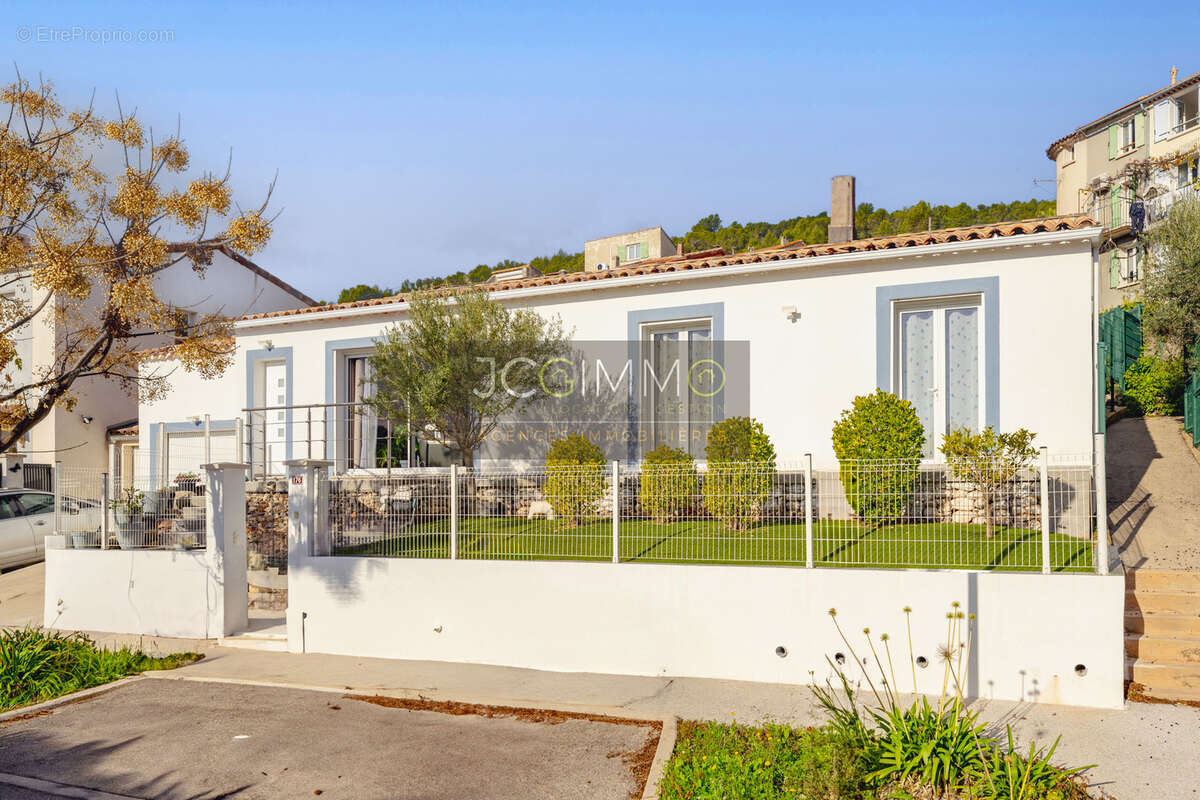 Maison à CARNOULES