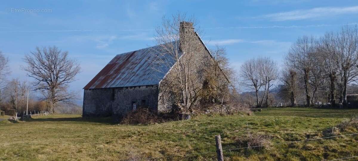 Maison à MAURIAC