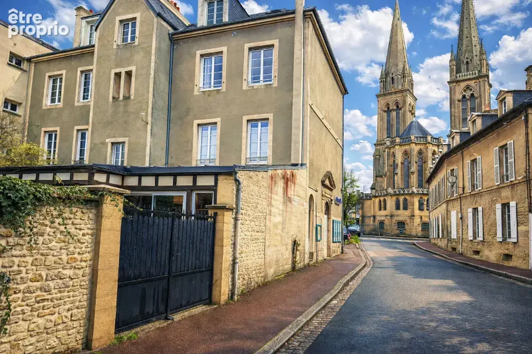 Appartement à vendre à Douvres-La-Delivrande (14440) - photo 2