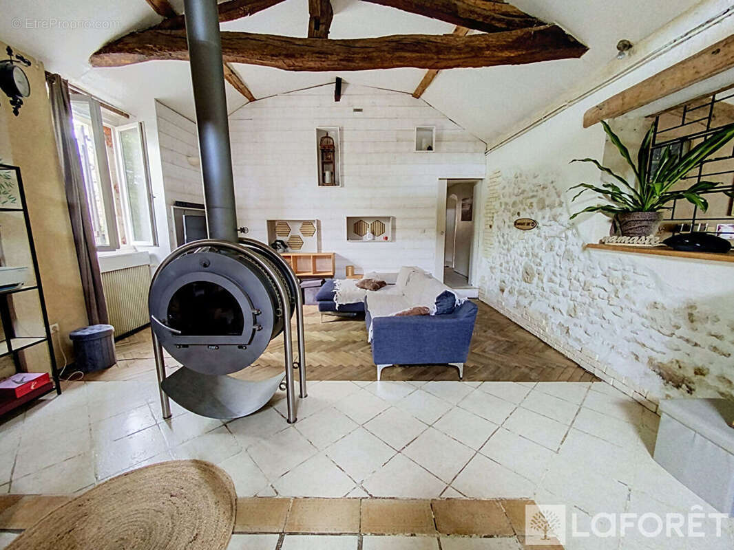 Maison Saint Médard En Jalles 5 pièces 126m² Quartier Corbiac - photo 2