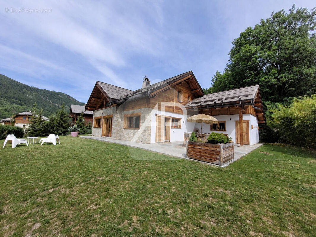 Maison à SAINT-CHAFFREY