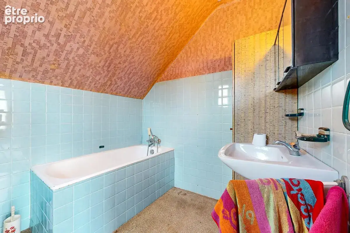 Maison à rénover de 145 m² avec dépendances et plus d’un hectare de terrain – Le Mené - photo 16