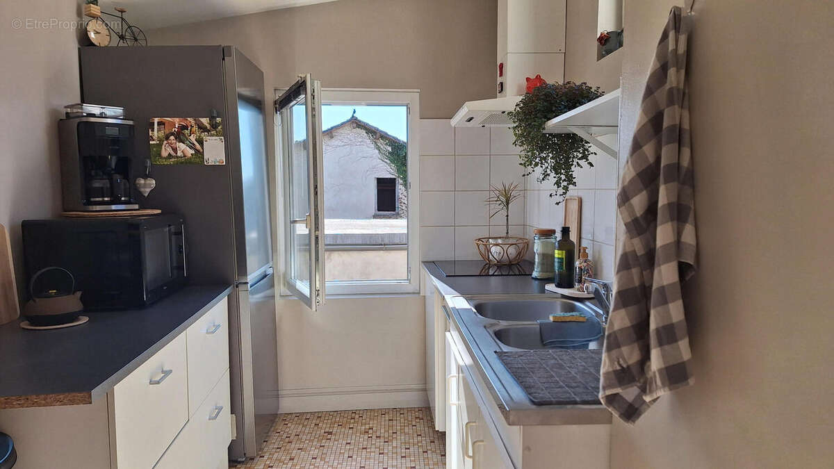 20250410_103306 - Commerce à NONTRON