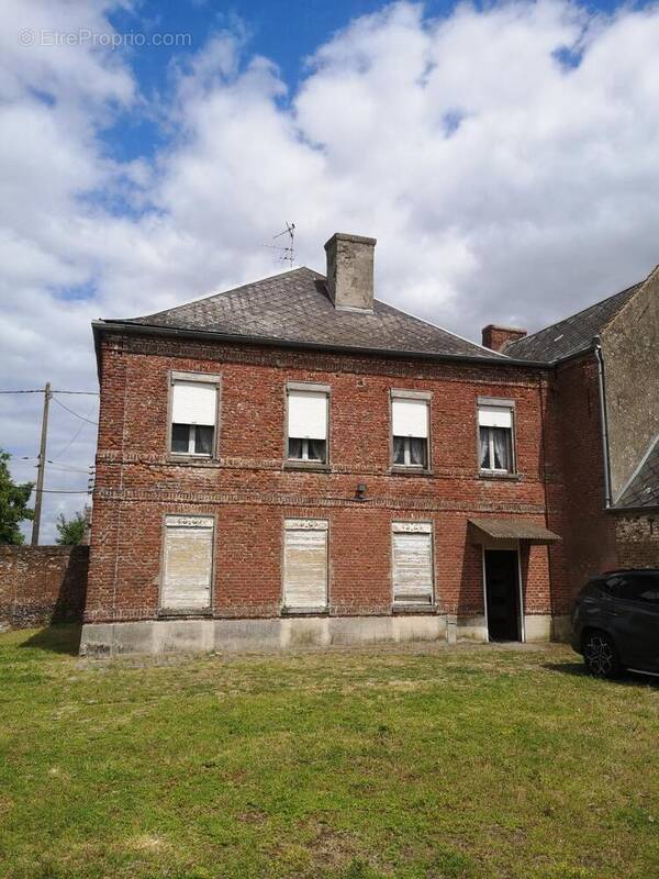 Maison à THUN-SAINT-MARTIN