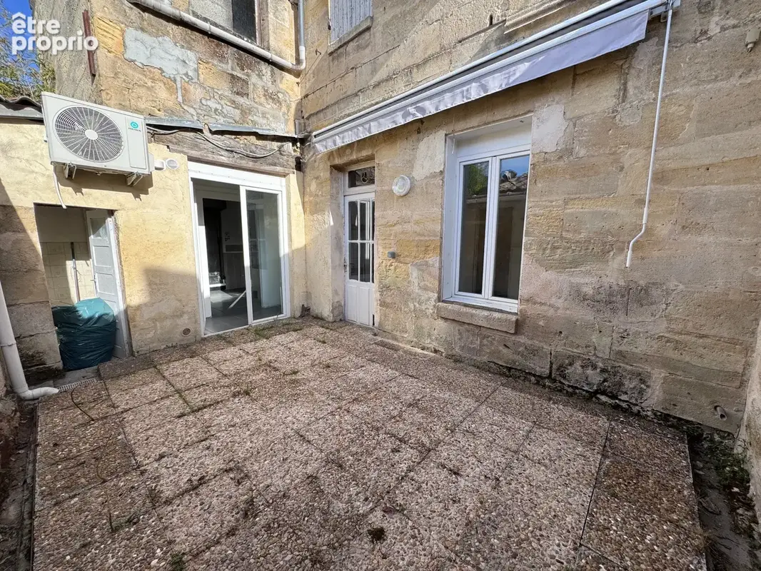 Appartement 5 pièces 169 m² à vendre à Saint-Medard-De-Guizieres (33230) - photo 5