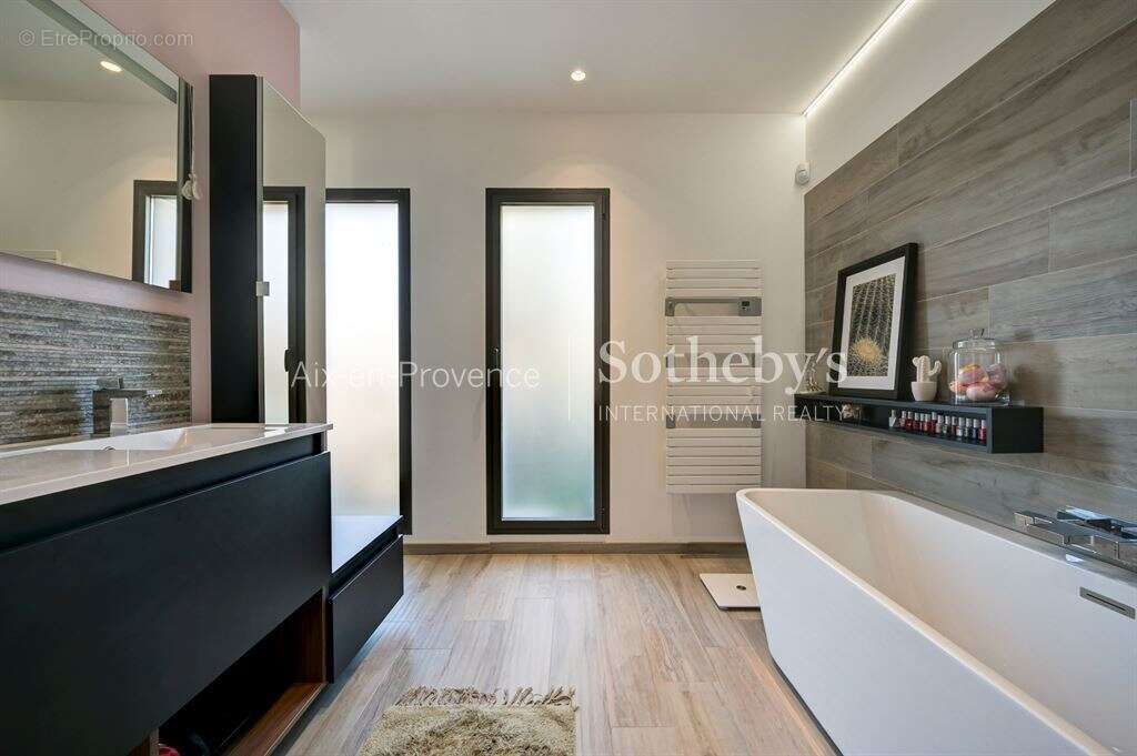 Maison à AIX-EN-PROVENCE