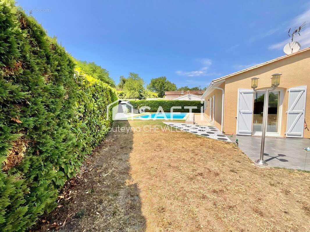 Maison 88 m² à Castelnau-De-Medoc  - photo 3