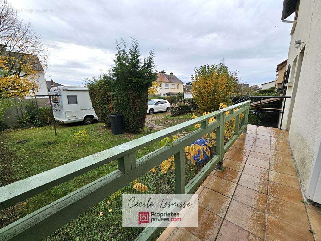 Maison à NOTRE-DAME-DE-GRAVENCHON