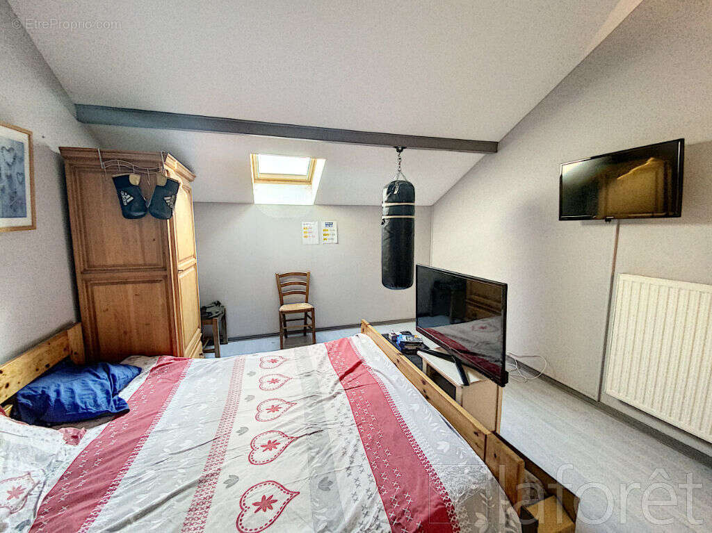 Maison à L'ISLE-D'ABEAU