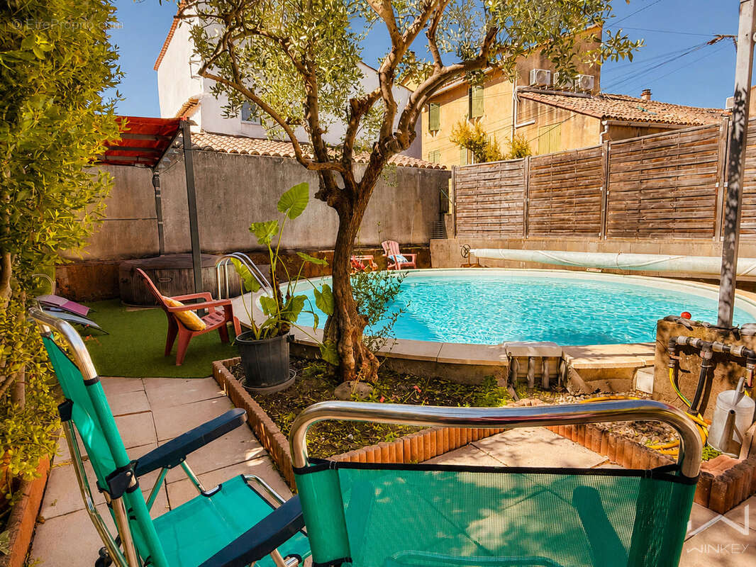 Maison à LAPALUD