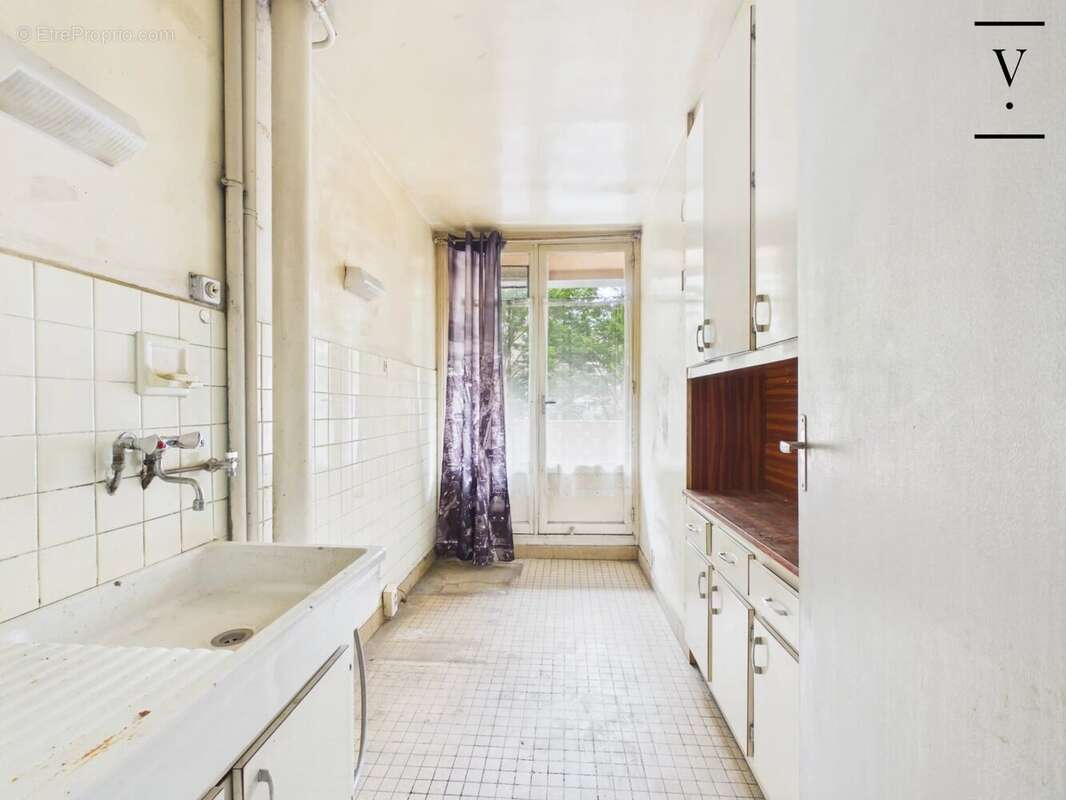 Appartement à PARIS-19E