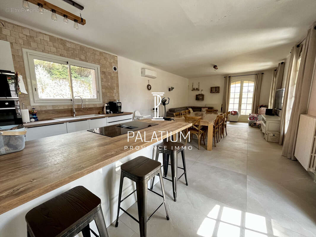 Maison à SALON-DE-PROVENCE