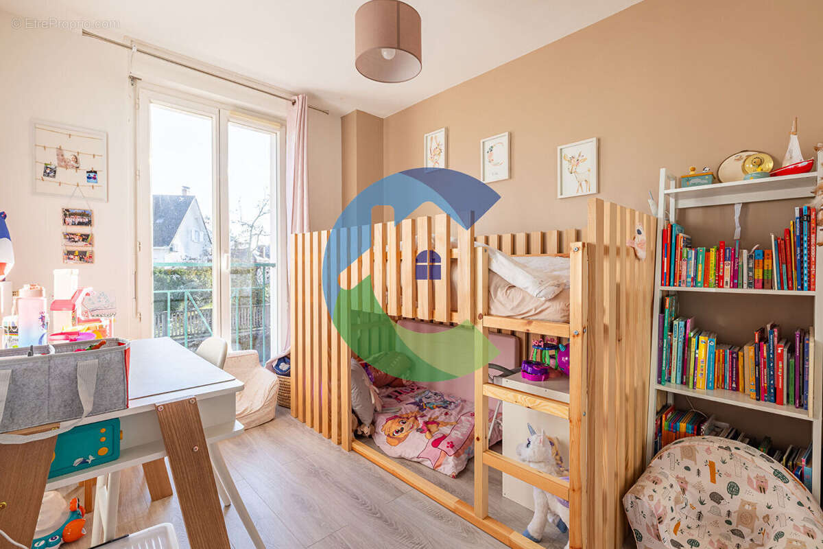 Maison à BALLAINVILLIERS