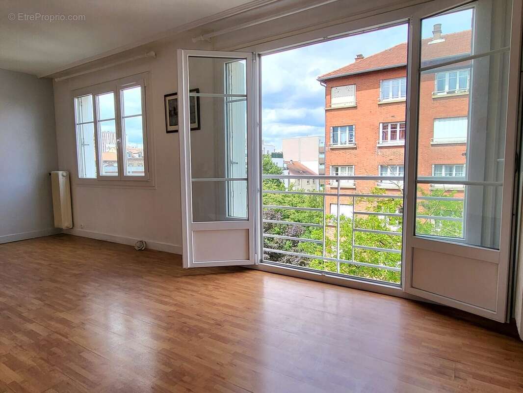 Appartement à NOISY-LE-SEC