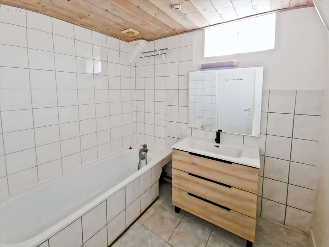 Appartement à DAMMARIE-LES-LYS