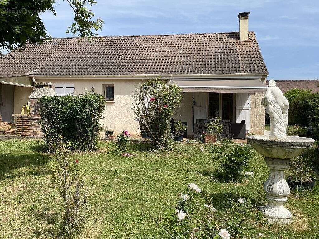 Maison - 76m ² - photo 2