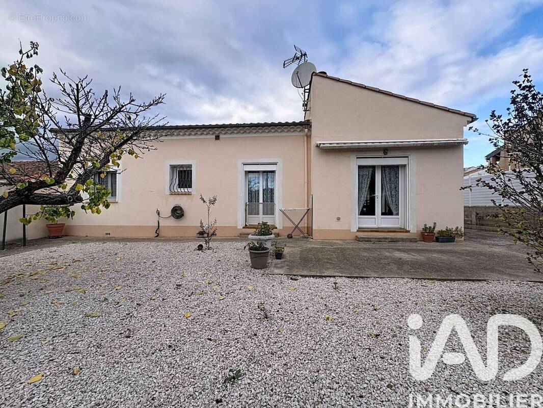 Photo 1 - Maison à CORNEILHAN