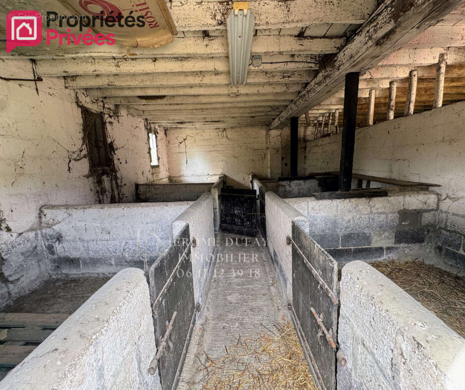 Maison de  campagne à Grazay (53440) - photo 3
