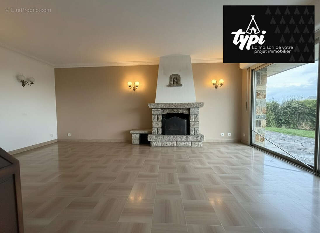 Maison à PORT-LOUIS