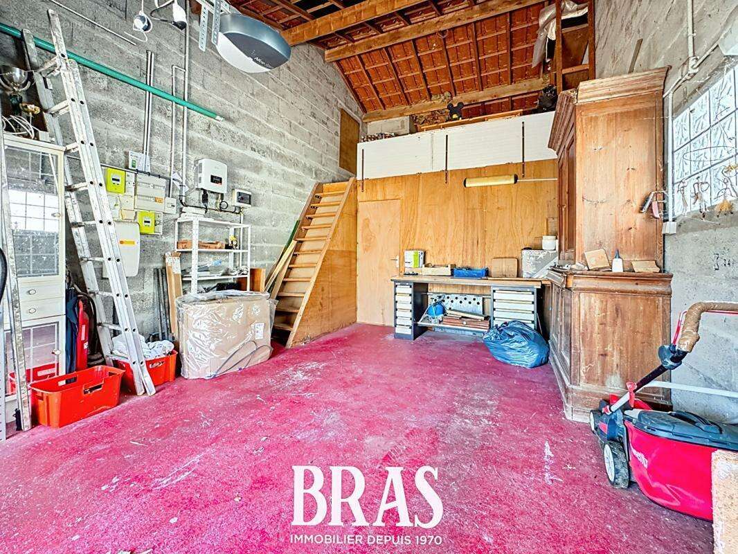 Reze proche la houssais- maison 3 ch + jardin + garage - photo 11