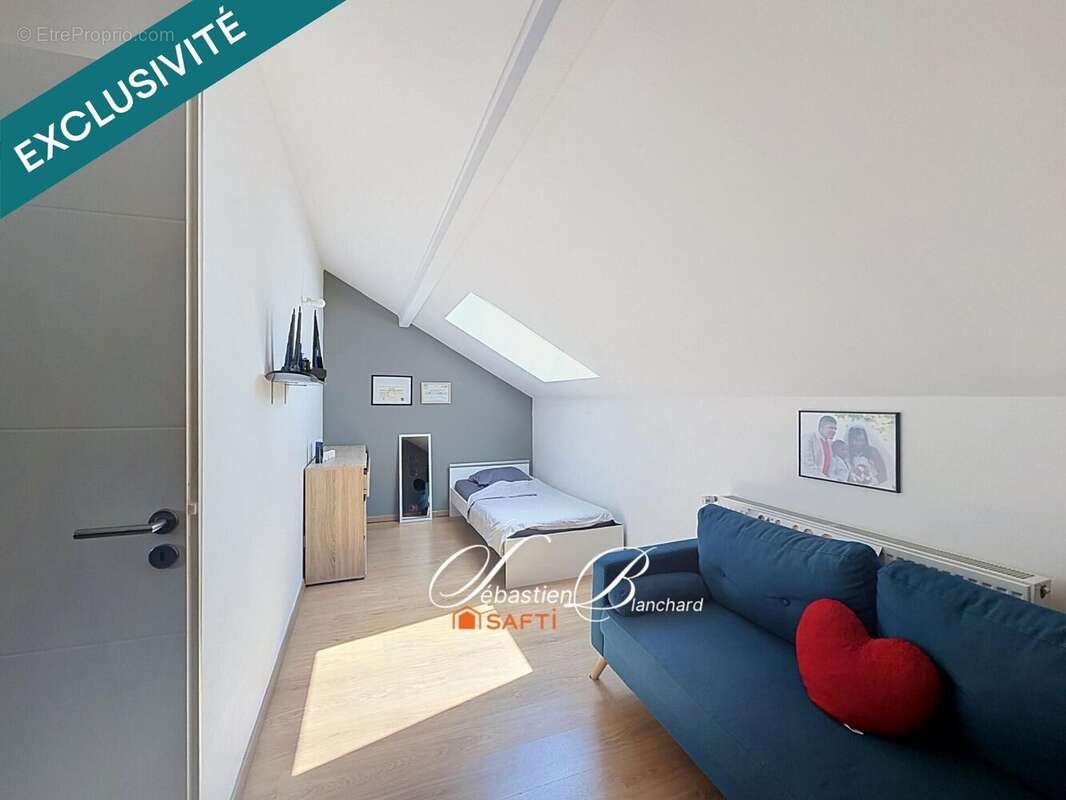Maison 110 m² à Clarafond-Arcine  - photo 5