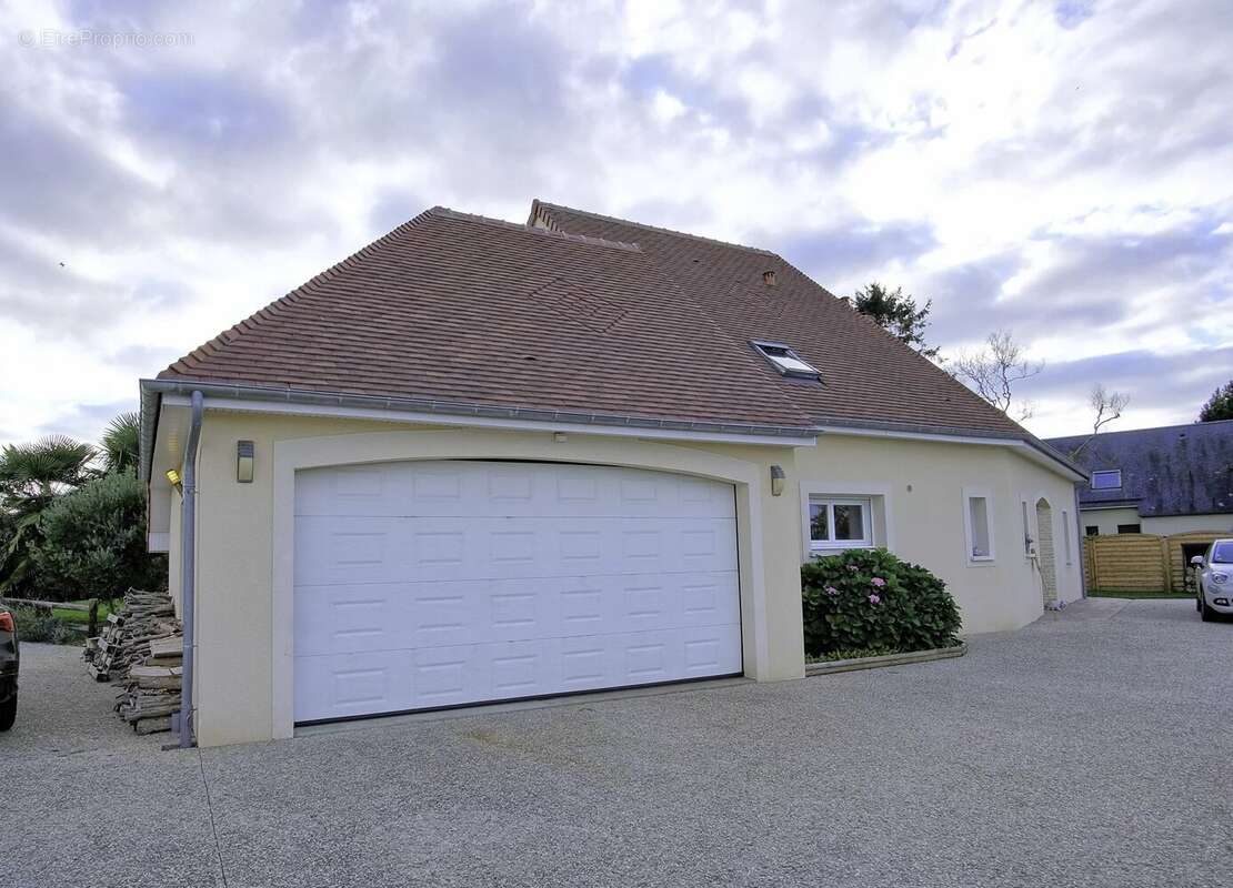 Maison à AMFREVILLE