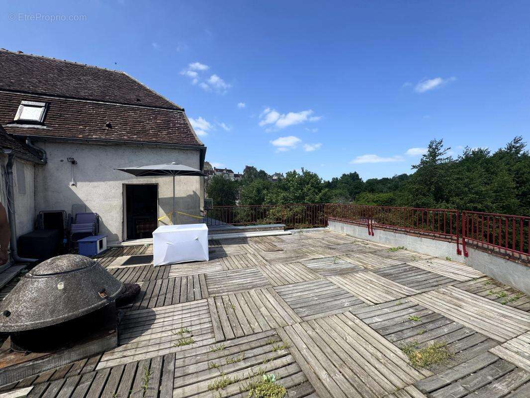 Commerce à SAINT-FLORENTIN