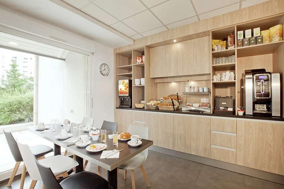 INVESTISSEMENT LOCATIF  Grenoble  Résidence étudiante Les Estudines Marie Curie - 6.81 % de rentabilité - photo 7