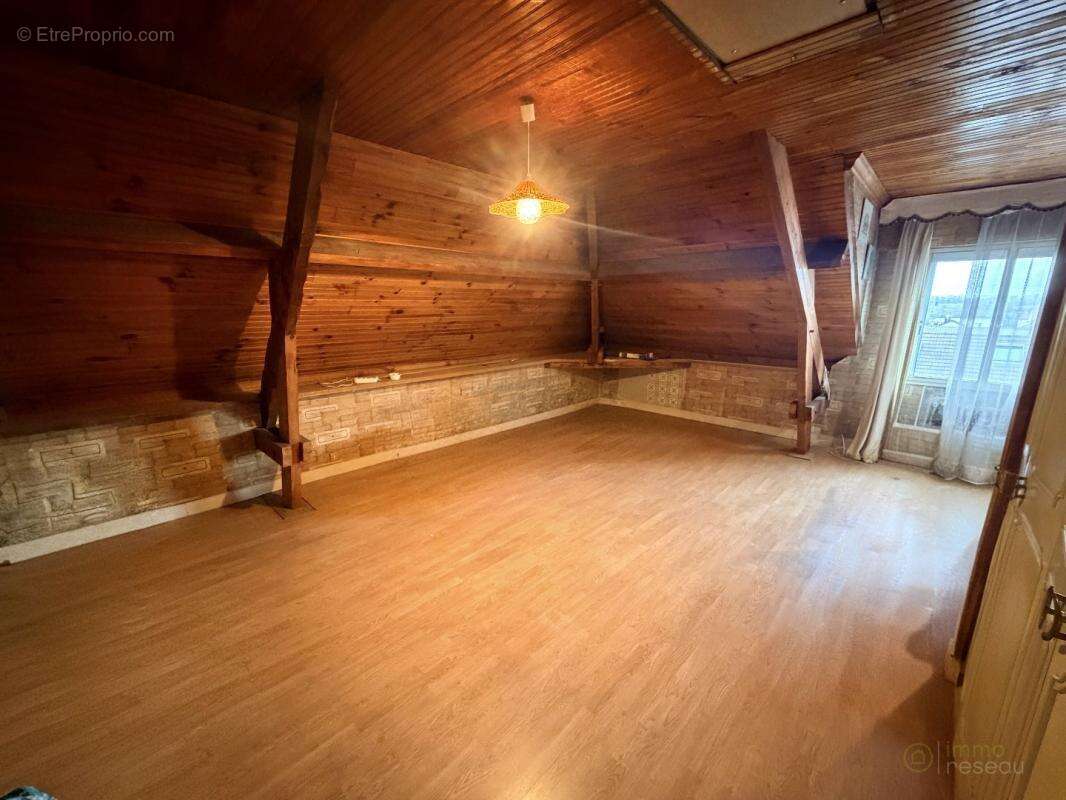 Maison à VILLEPARISIS