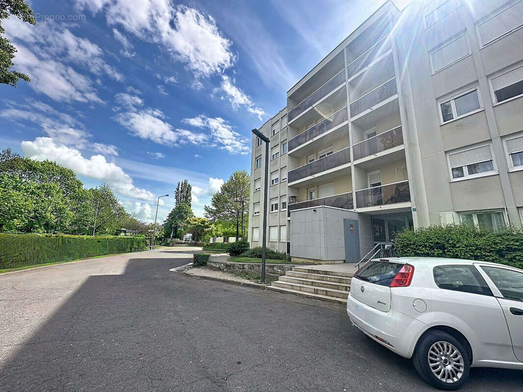 Appartement à LONGVIC