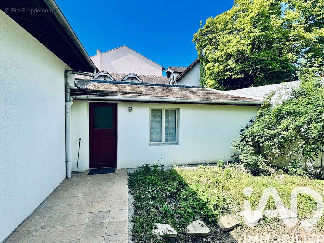 Maison 130 m² à Le Blanc-Mesnil  - photo 3
