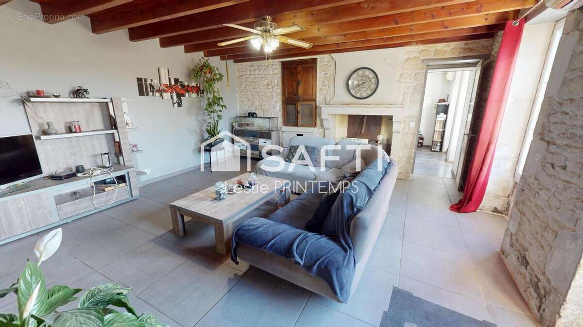 Maison 186 m² à Coulonges-Sur-L'autize  - photo 4