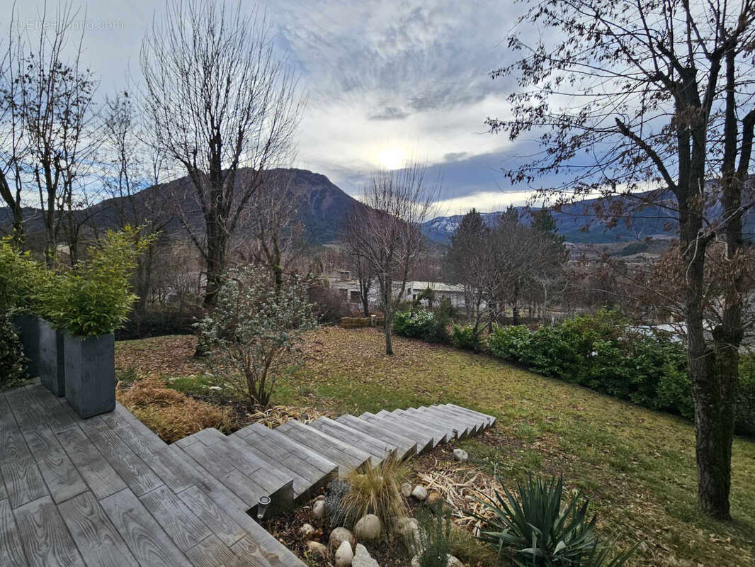 Maison à LUC-EN-DIOIS