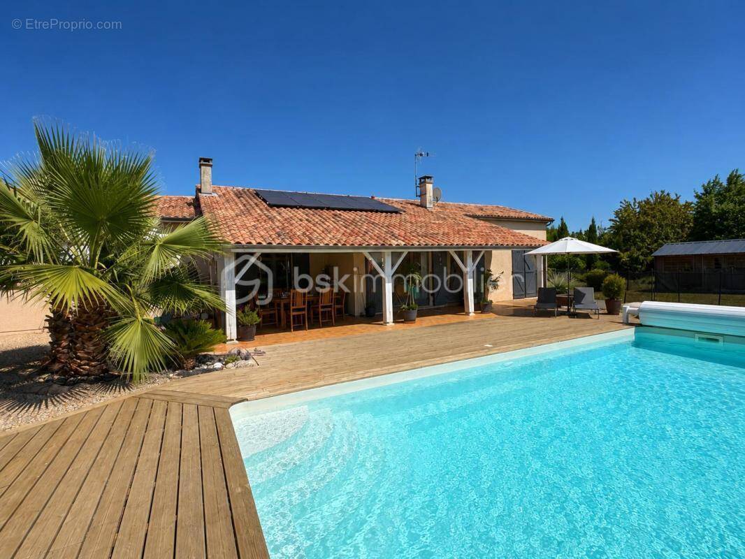 Maison à CASTELJALOUX