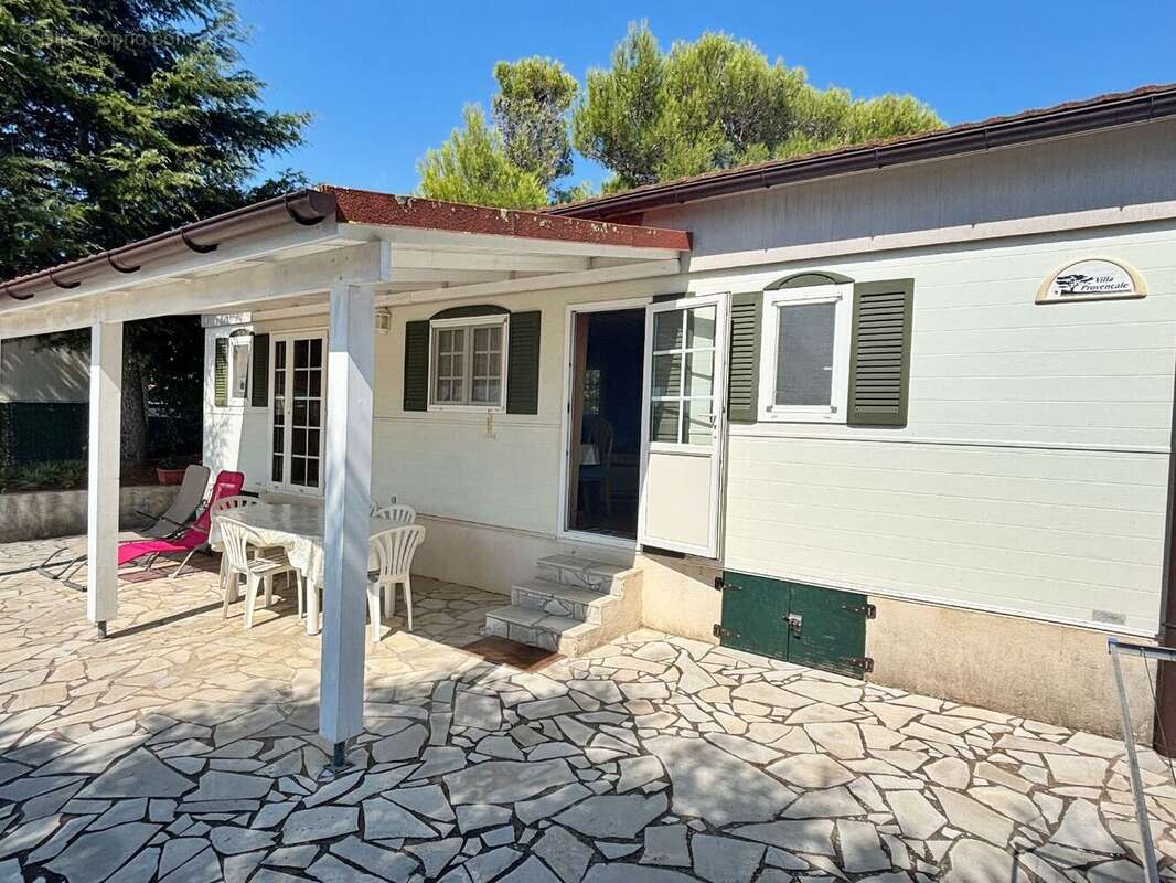 Maison 38 m² à Roquebrune-Sur-Argens  - photo 6