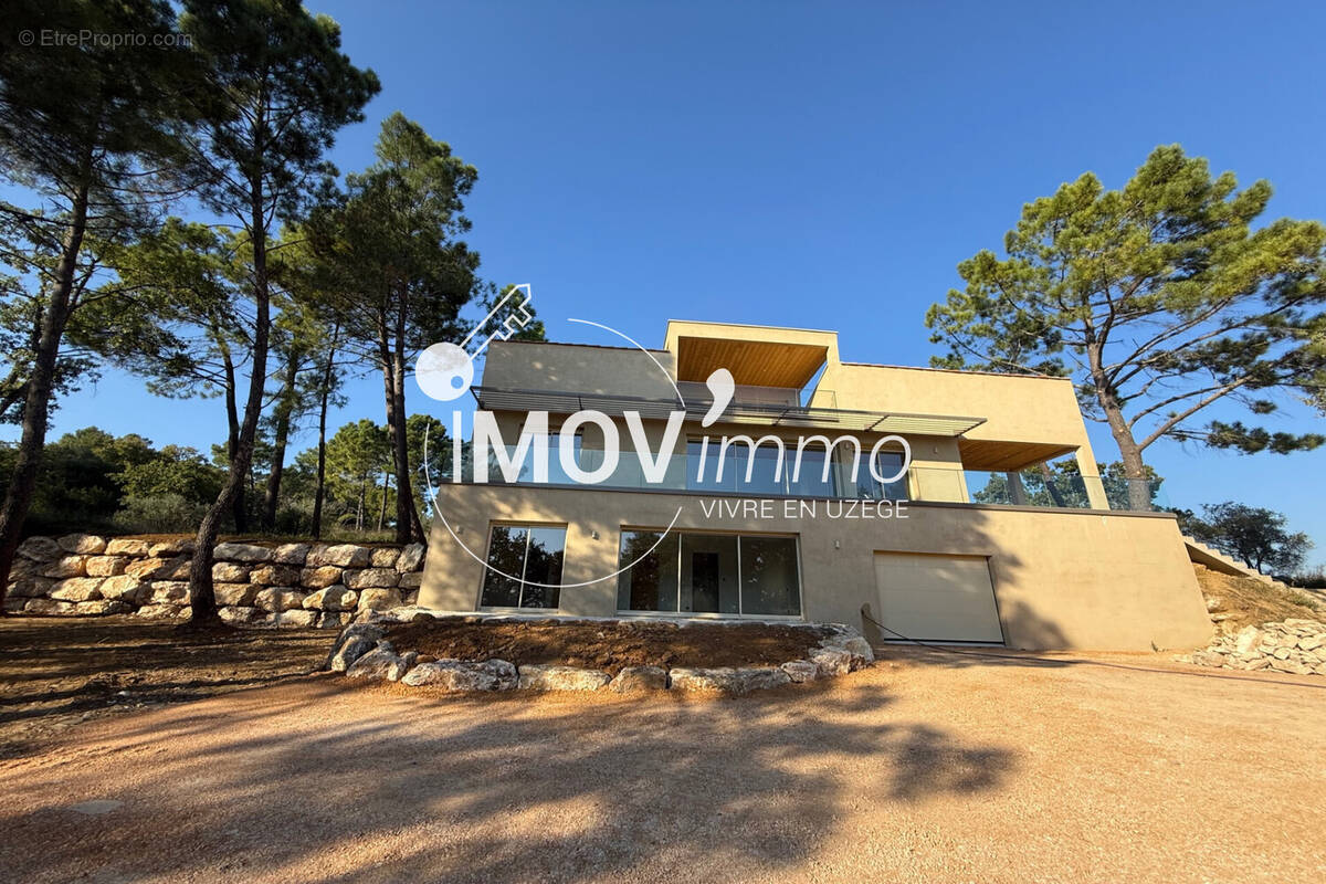 Maison à SAINT-QUENTIN-LA-POTERIE