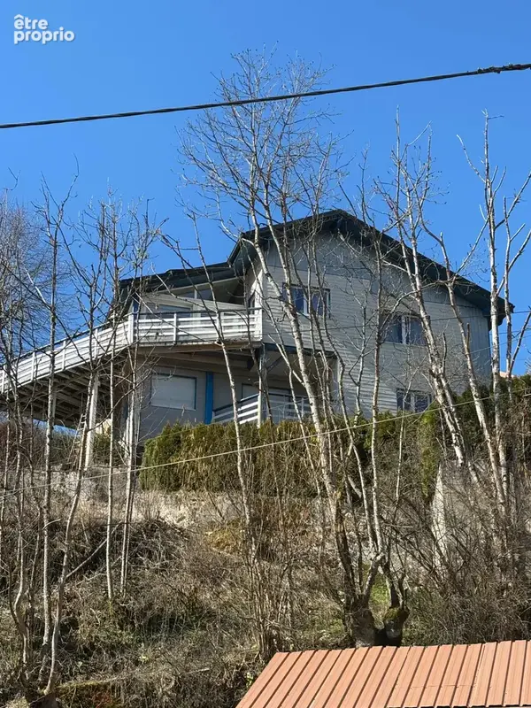 Maison 5 pièces 140 m² à vendre à Villers-Le-Lac (25130) - photo 2