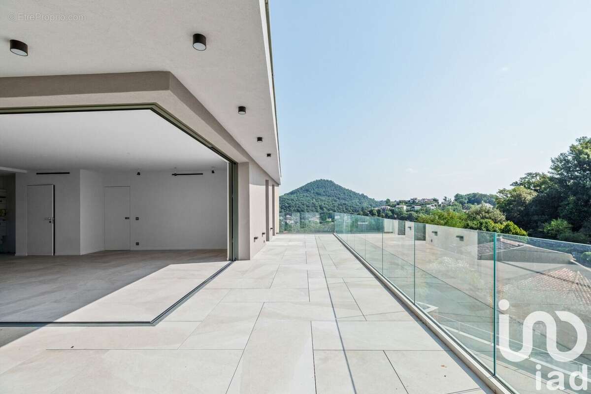 Appartement 85 m² à Les Adrets-De-L'esterel  - photo 6