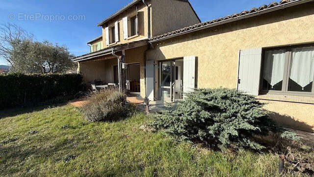 Maison à PORTES-LES-VALENCE